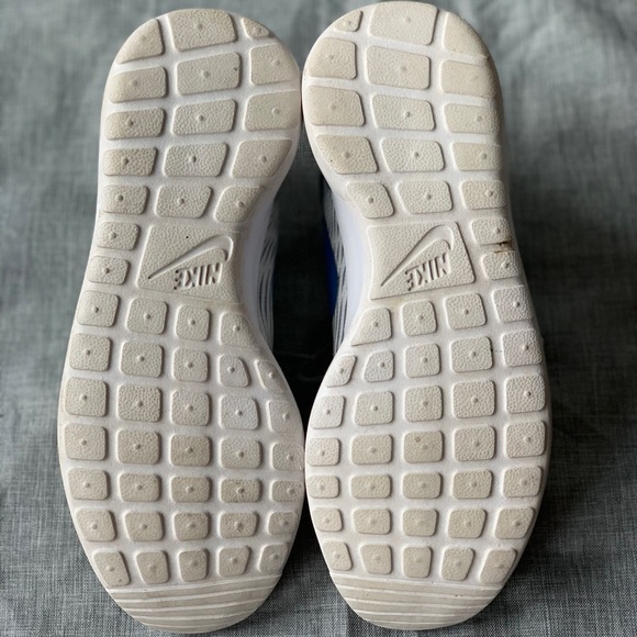 Nike By You custom ordered - Picture 4 of 7